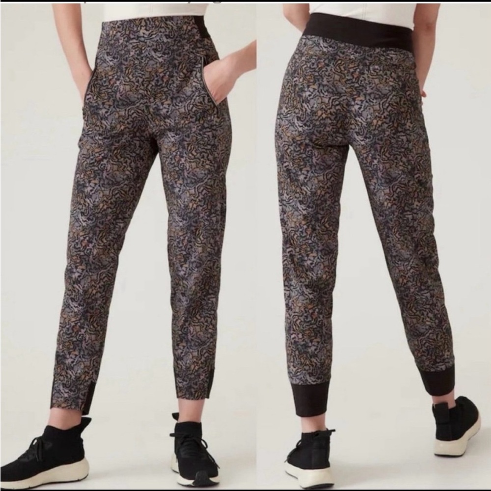 Athleta Trekkie North Jogger 12P